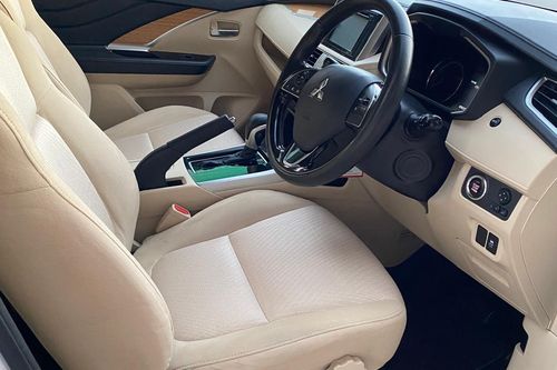 Dijual 2019 Mitsubishi Xpander Ultimate CVT bekas