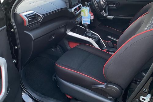 Dijual 2021 Toyota Raize 1.0 Turbo G CVT bekas