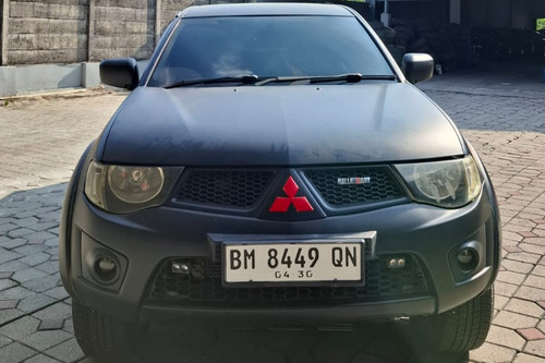 2011 Mitsubishi Triton Double Cab Exceed 4x4 MT bekas