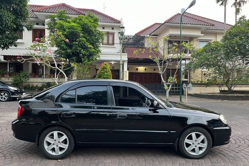 Used 2009 Hyundai Avega G 1.5L MT