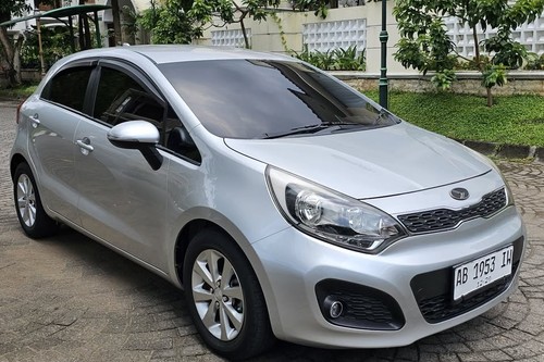 2013 Kia Rio  SE 1.4 bekas