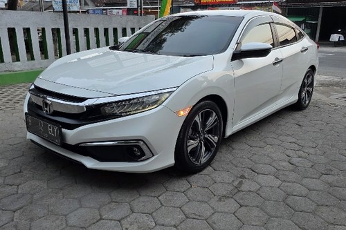 2020 Honda Civic 1.5 ES TRB tua