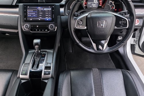 2020 Honda Civic 1.5 ES TRB tua