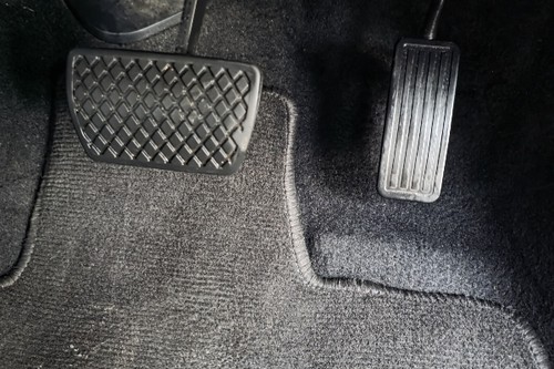 Beli mobil bekas