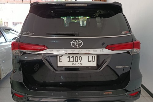 Beli mobil bekas