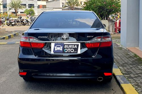 Dijual 2017 Toyota Camry 2.5 V AT bekas