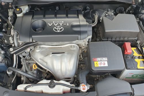 2017 Toyota Camry 2.5 V AT bekas