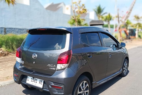 Beli mobil bekas