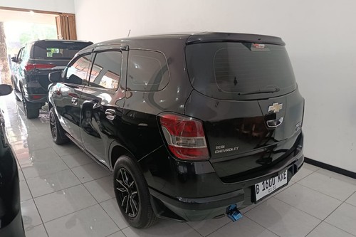 2014 Chevrolet Spin 1.3 LT MT tua