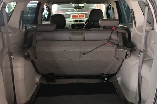 Dijual 2014 Chevrolet Spin 1.3 LT MT bekas