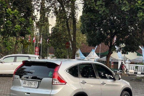 Dijual 2013 Honda CRV 2.4 AT bekas