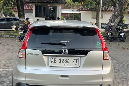 2013 Honda CRV 2.4 AT bekas