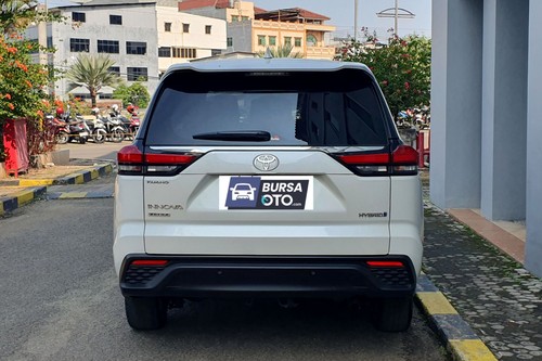 Dijual 2023 Toyota Kijang Innova Zenix Hybrid EV 2.0L G HV CVT bekas