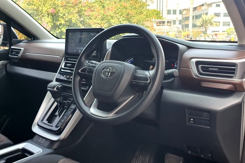 2023 Toyota Kijang Innova Zenix Hybrid EV 2.0L G HV CVT tua
