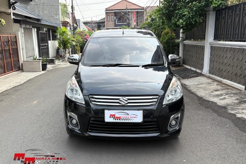 Beli mobil bekas