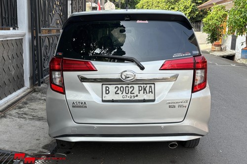Beli mobil bekas