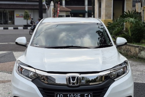2020 Honda HRV 1.5L E CVT bekas