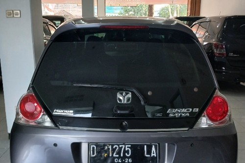Beli mobil bekas