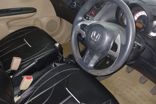 Dijual 2016 Honda Brio Satya E MT bekas