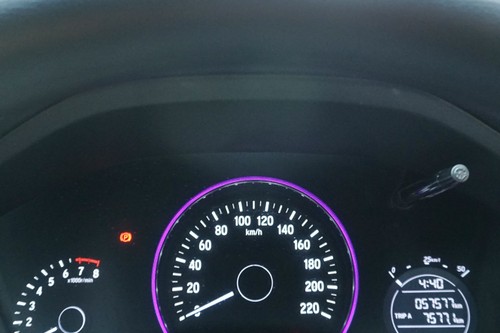 2016 Honda HRV E CVT bekas