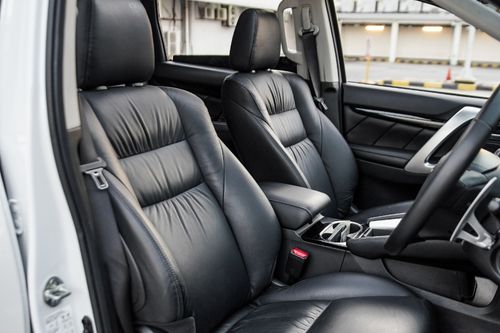 2023 Mitsubishi Pajero Sport Dakar AT 4x2 bekas