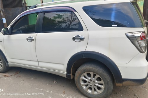 Beli mobil bekas