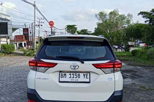 Beli mobil bekas