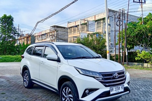 Beli mobil bekas