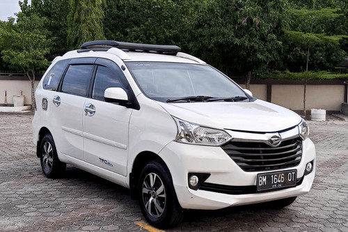Beli mobil bekas