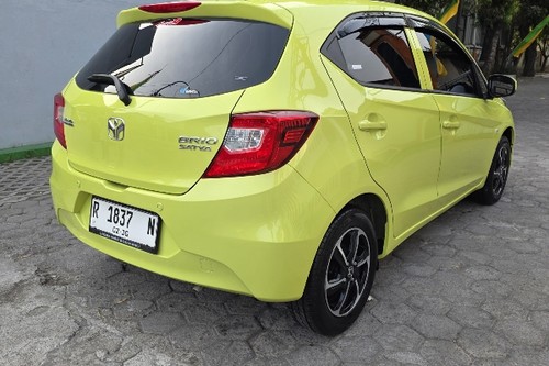 Dijual 2025 Honda Brio Satya E CVT bekas