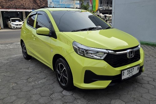 Dijual 2025 Honda Brio Satya E CVT bekas