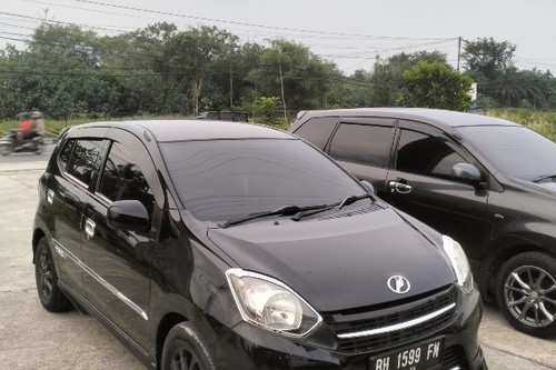 Beli mobil bekas
