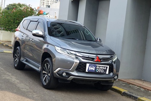 Beli mobil bekas