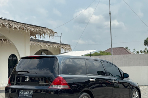 Beli mobil bekas