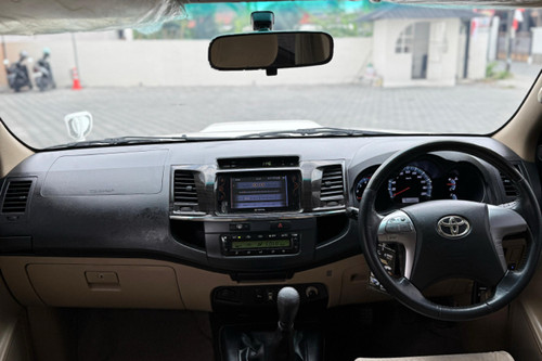 2014 Toyota Fortuner G 2.5L Diesel MT VNTURBO bekas