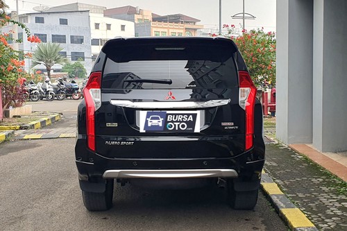 Dijual 2020 Mitsubishi Pajero Sport SPORT DAKAR 4X2 LIMITED ROCKFORD bekas
