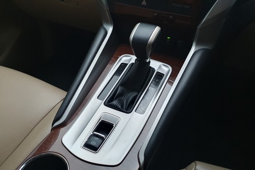 2020 Mitsubishi Pajero Sport SPORT DAKAR 4X2 LIMITED ROCKFORD tua