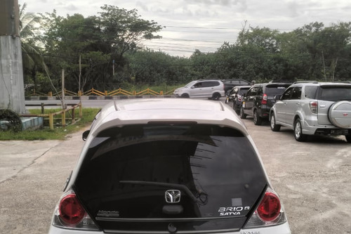 Beli mobil bekas