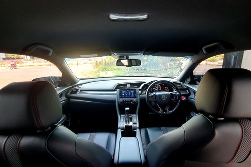 2021 Honda Civic Hatchback 1.5 RS AT bekas