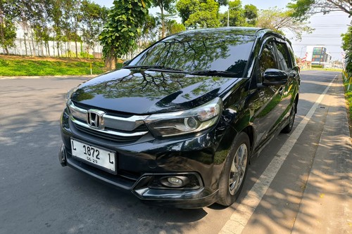 Beli mobil bekas