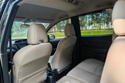 Beli mobil bekas