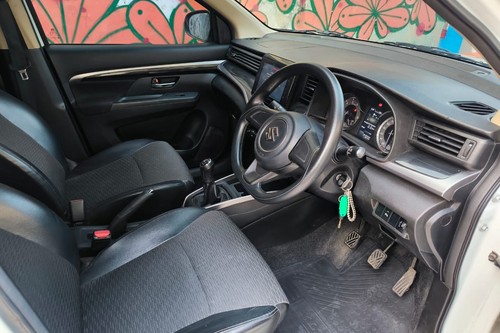 Beli mobil bekas