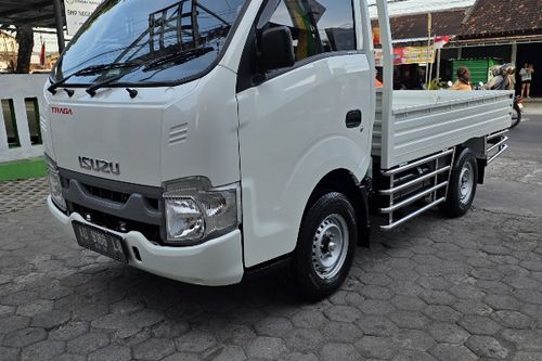 2021 Isuzu Traga 2.5 PU M/T tua