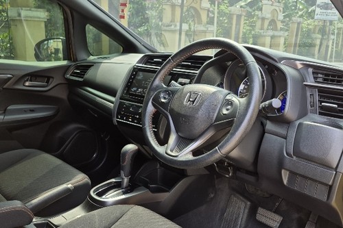 Dijual 2019 Honda Jazz RS CVT A/T bekas