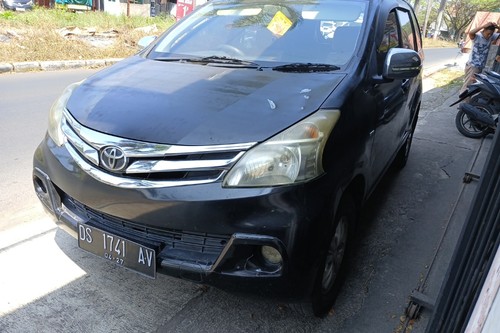 Beli mobil bekas