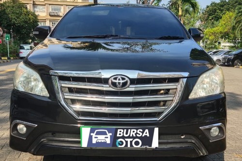 Used 2013 Toyota Innova BENSIN V 2.0 AT