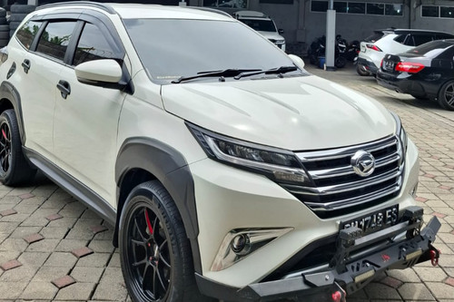 Beli mobil bekas