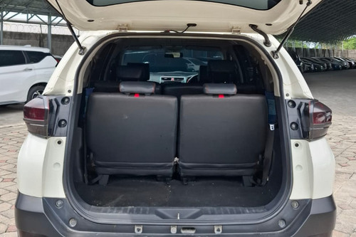 Beli mobil bekas