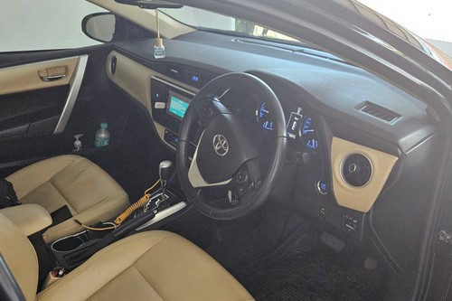 Dijual 2018 Toyota Corolla Altis V AT bekas