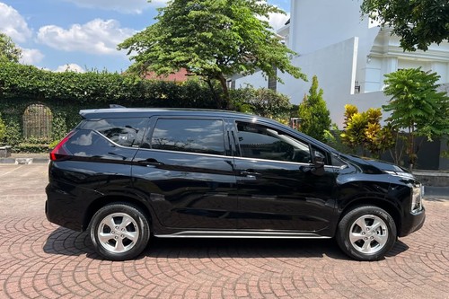 Dijual 2023 Mitsubishi Xpander Exceed CVT bekas